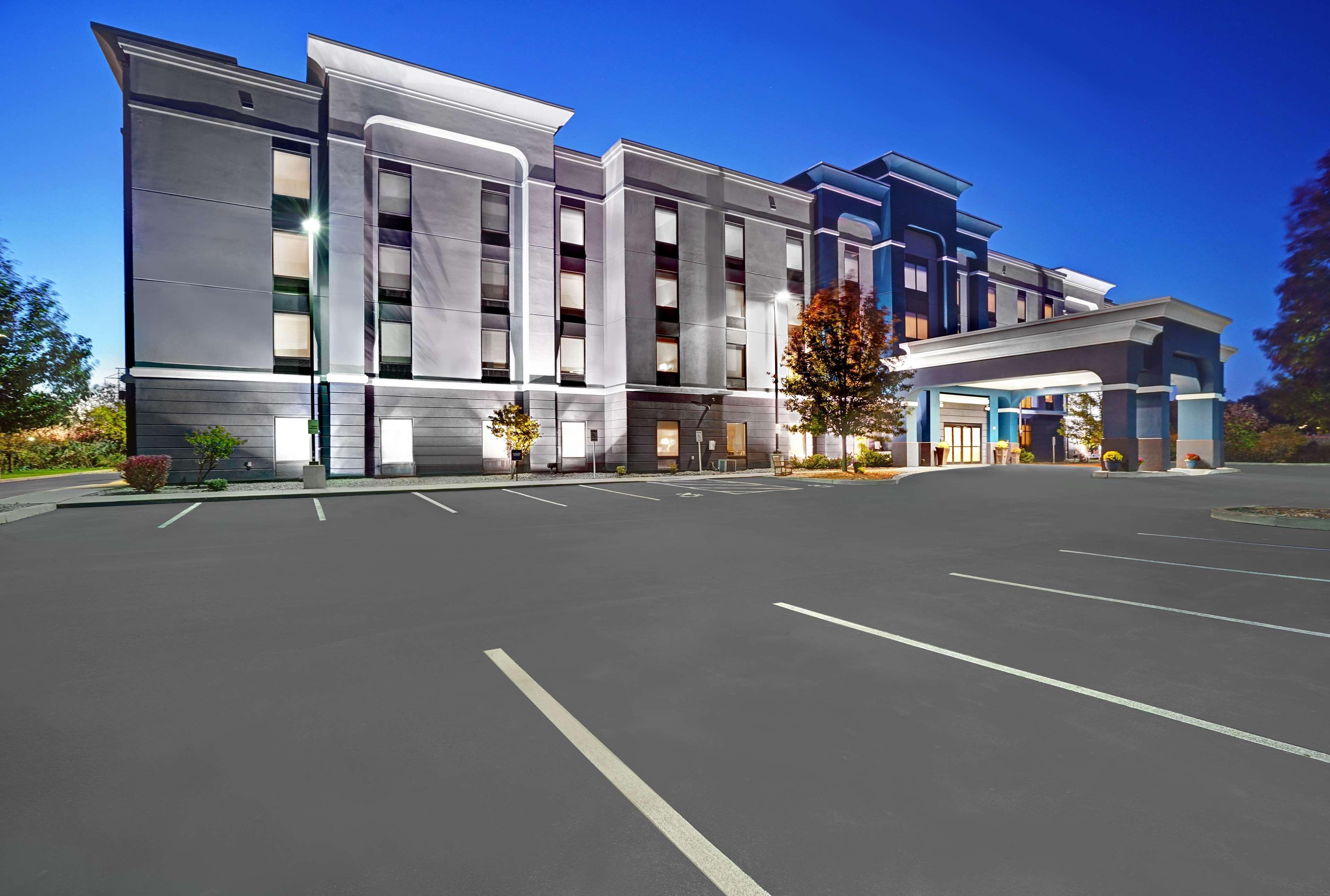 Hampton Inn & Suites By Hilton Syracuse Dewitt East Syracuse Exterior foto